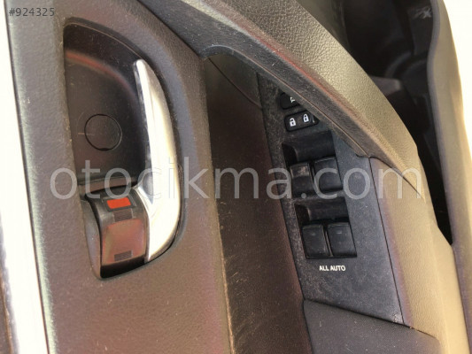 2017 TOYOTA COROLLA ORİJİNAL KAPI KOLÇAĞI.