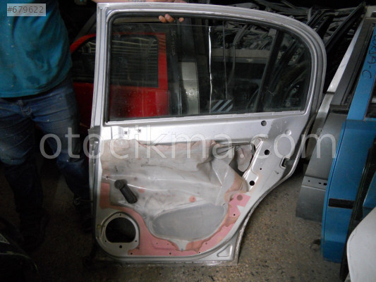 OPEL ASTRA G SAĞ ARKA KAPI CAM KRİKOSU ORJİNAL