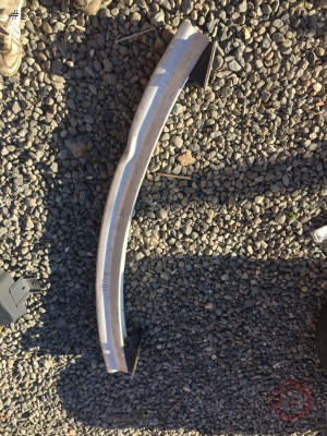 AUDİ Q7 ÖN TAMPON DEMİRİ ORJİNAL ÇIKMA