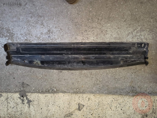 Nissan QASHQAI 2019 Alt Panel Radyatör Kapağı 21579HV80A