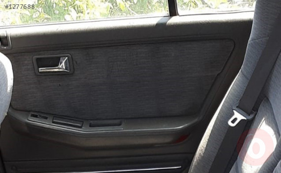 1991 model mazda 929 2.0 çıkma sağ arka kapı kol dayama