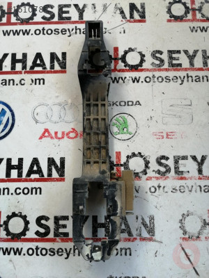 Mitsubishi l200 2014 sol ön kapı açma kolu braketi
