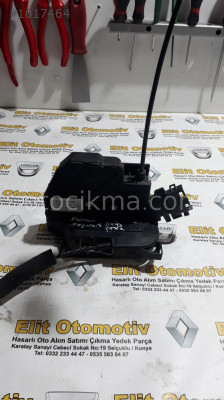 RENAULT MEGANE 3 FLUENCE SAĞ ARKA KAPI KİLİDİ