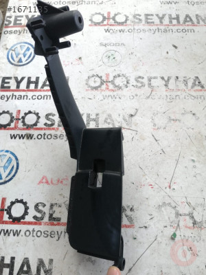 8P4959522D audi a3 2010 sağ ön kapı iç çekme kolu