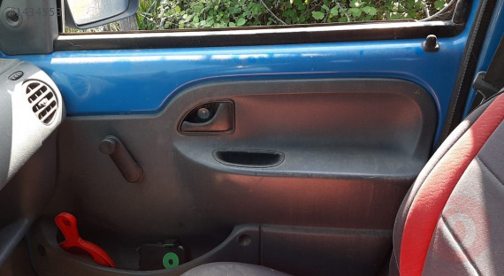 2002 renault kangoo express 1.9 sökme sağ ön kapı döşeme