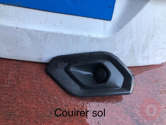 Ford courier sol sis kapağı sisiz çıkma orjinal