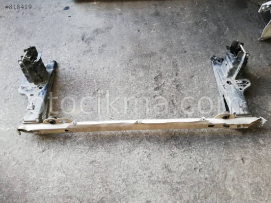 OPEL CORSA D RADYATÖR DEMİRİ