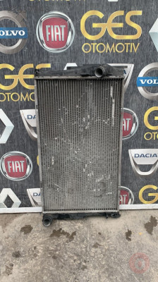 BMW E90 3 SERİSİ ÇIKMA SU RADYATÖRÜ