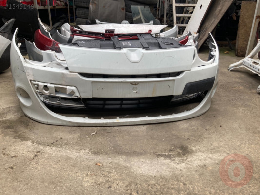 RENAULT MEGANE 3 2009-2016 ÖN TAMPON