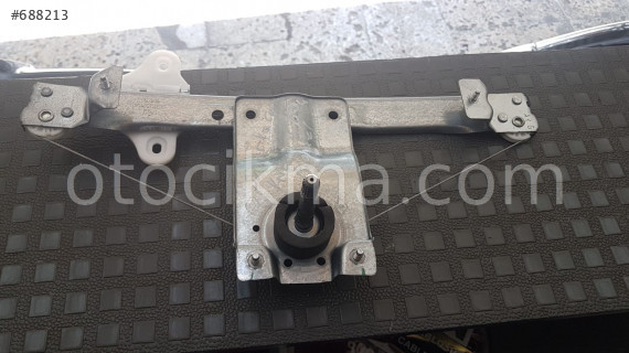 RENAULT CLİO 4 SOL ARKA CAM KRİKOSU MANUEL
