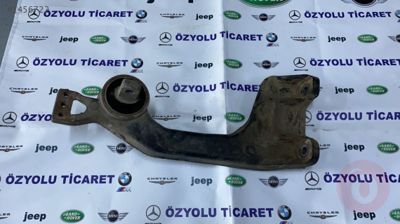 MERCEDES W447 VİTO ARKA DEFRANSİYEL AYAĞI A4473530095