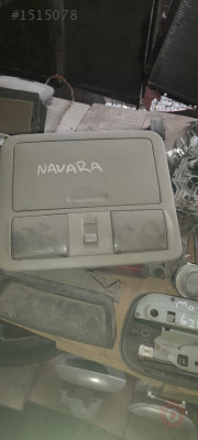 NİSSAN NAVARA TAVAN LAMBASI.OTO ÇIKMA