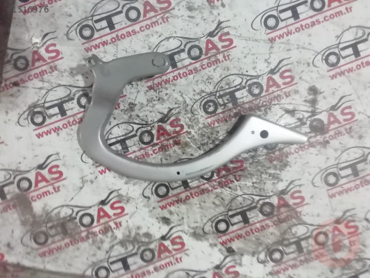 Clio Symbol Bagaj Menteşesi 8200800823