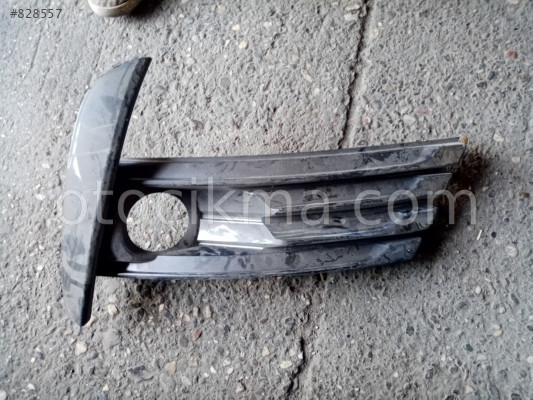 Toyota Corolla Sis Kapağı Sağ