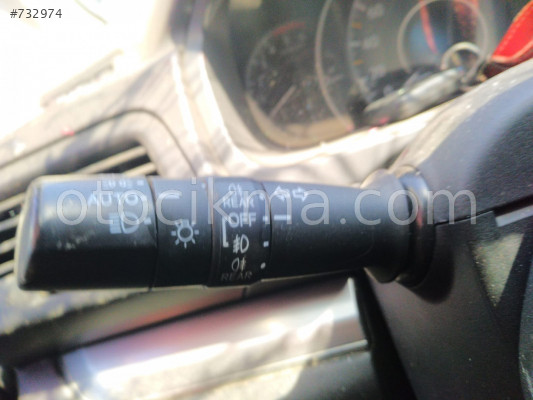 2015 model honda crv 1.6 çıkma sinyal silecek kolu.