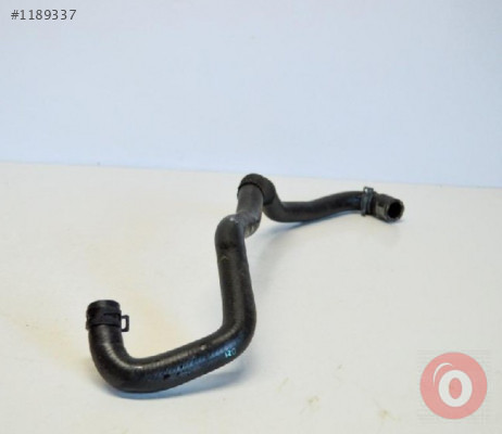 AUDİ A4 A5 1.4 CVNA TFSİ RADYATÖR SU HORTUMU 8W0145947D