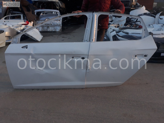 Seat leon sol ön arka kapı