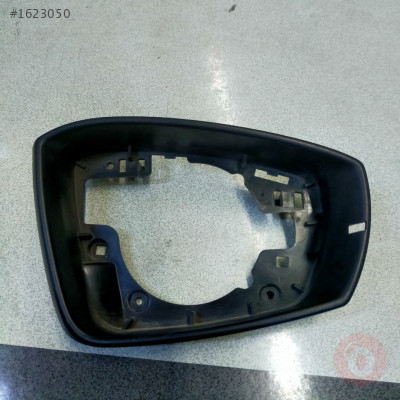 Volkswagen Polo Sağ Ayna Çerçevesi 2010-2019
