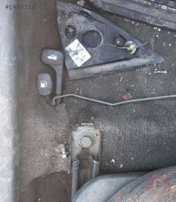 1996 hyundai elantra 1.8 otomatik çıkma depo bagaj açma kolu