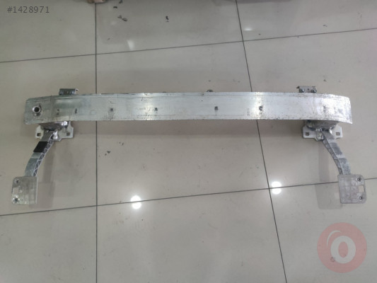 Peugeot 208 Ön Tampon Demiri