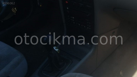 kia clarus 2.0 çıkma vites konsolu