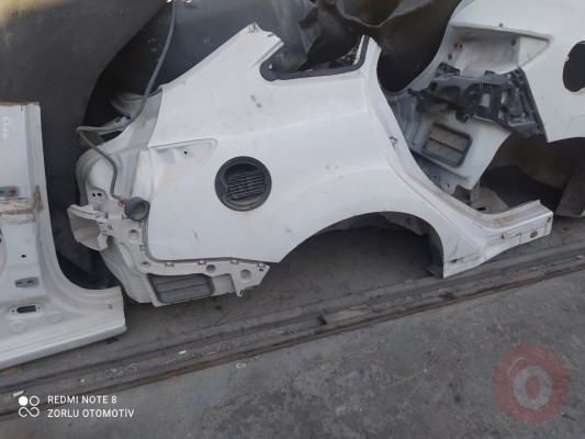 Ford focus 3 cikma sağ sol arka çamurluk kesme arka boş