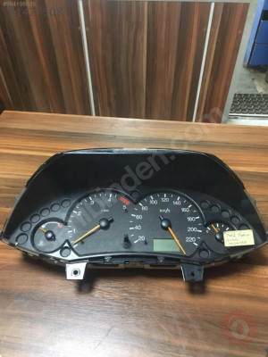 Ford Focus Gösterge Saati 02-04 98AP-10841-BC