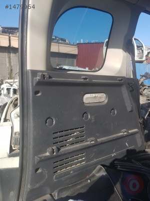 Renault Kangoo Sol Bagaj Döşemesi Hatasız Orjinal Çıkma