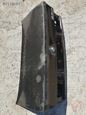 BMW 5 serisi e34 1990 bağaj kapağı