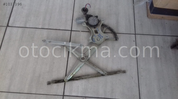 TOYOTA HİLUX 2006-2011 ÖN SOL CAM KİRKOSU MOTORLU