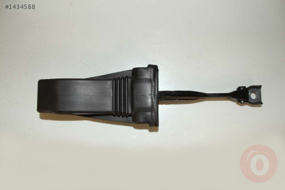 AUDİ A4 16-19 KAPI GERGİSİ ARKA 8W0839249