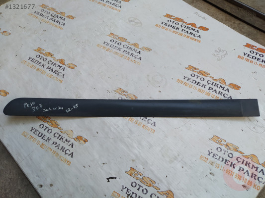 Peugeot 307 sol arka kapı bandı 2002-2005