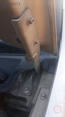 fiat doblo çıkma sol kaput menteşesi