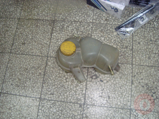 opel astra f radyatör su deposu çift çıkışlı  90351583 gm