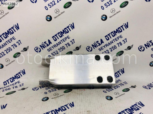 MERCEDES C SERİSİ W205 TAMPON DEMİR AYAĞI SAĞ A2056200495 C