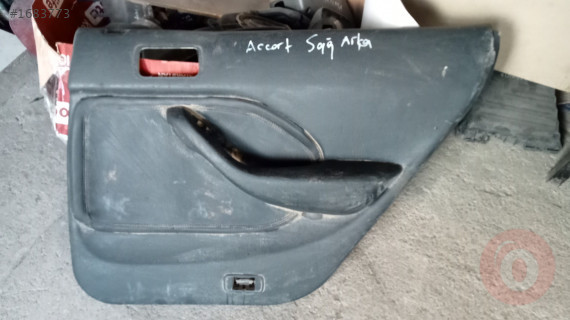 Honda accort çıkma sağ arka kapı döşemesi