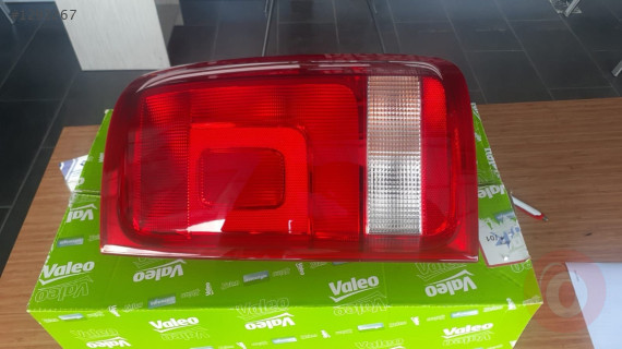 VOLKSWAGEN AMAROK SAĞ STOP LAMBASI ORJİNAL SIFIR ÜRÜN