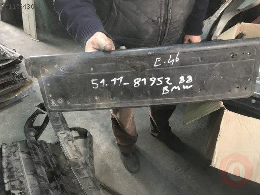 E46 PLAKALIK BMW ORJİNAL ÇIKMA PARÇA