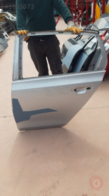 VW GOLF 6 SOL ARKA KAPI SEFALILAR OTO CIKMA