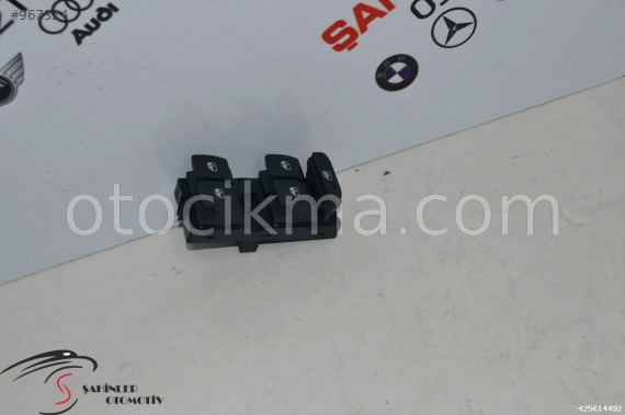 VOLKSWAGEN POLO YENİ KASA CAM DÜĞMESİ 5ND959857