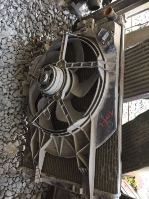 OPEL VİVARO RADYATÖR FANİ