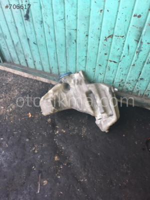 mercedes sprinter 313 çıkma cam su bidonu