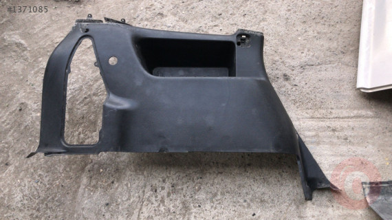 90580303 opel zafira bagaj kaplaması sol