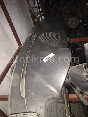 Mercedes W211 Torpido hatasız orjinal çıkma