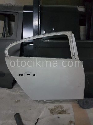 FLUENCE SAG ARKA KAPI OTOBEKİR