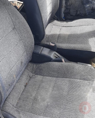1988 model mazda 323 1.6 sökme takım ön koltuk