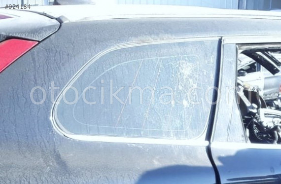 2010 VOLVO XC60 ORİJİNAL SAĞ ARKA KAPI CAMI.