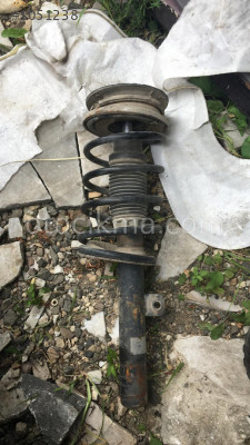 peugeot 607 çıkma ön sol amasör yay
