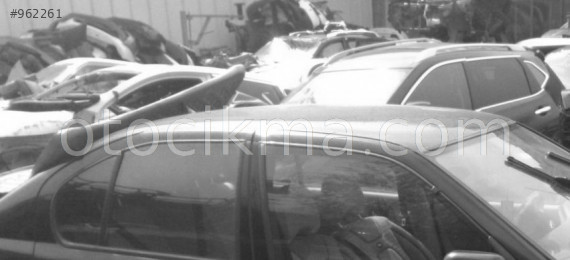 KOMPLE ÇIKMA 2000 NİSSAN PRİMERA 1.8 KESME TAVAN.