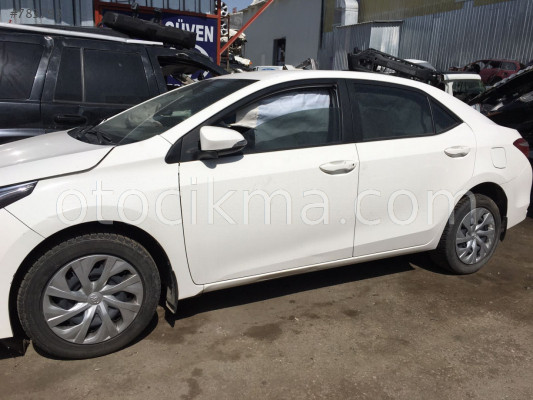 2017 TOYOTA COROLLA 1.3 KUPA HATASIZ.
